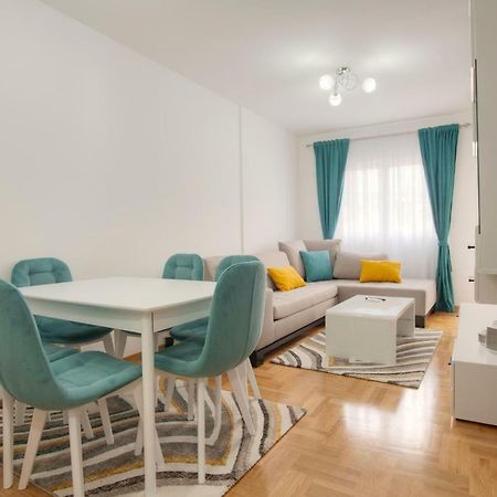 Apartman 104 Budva Luaran gambar
