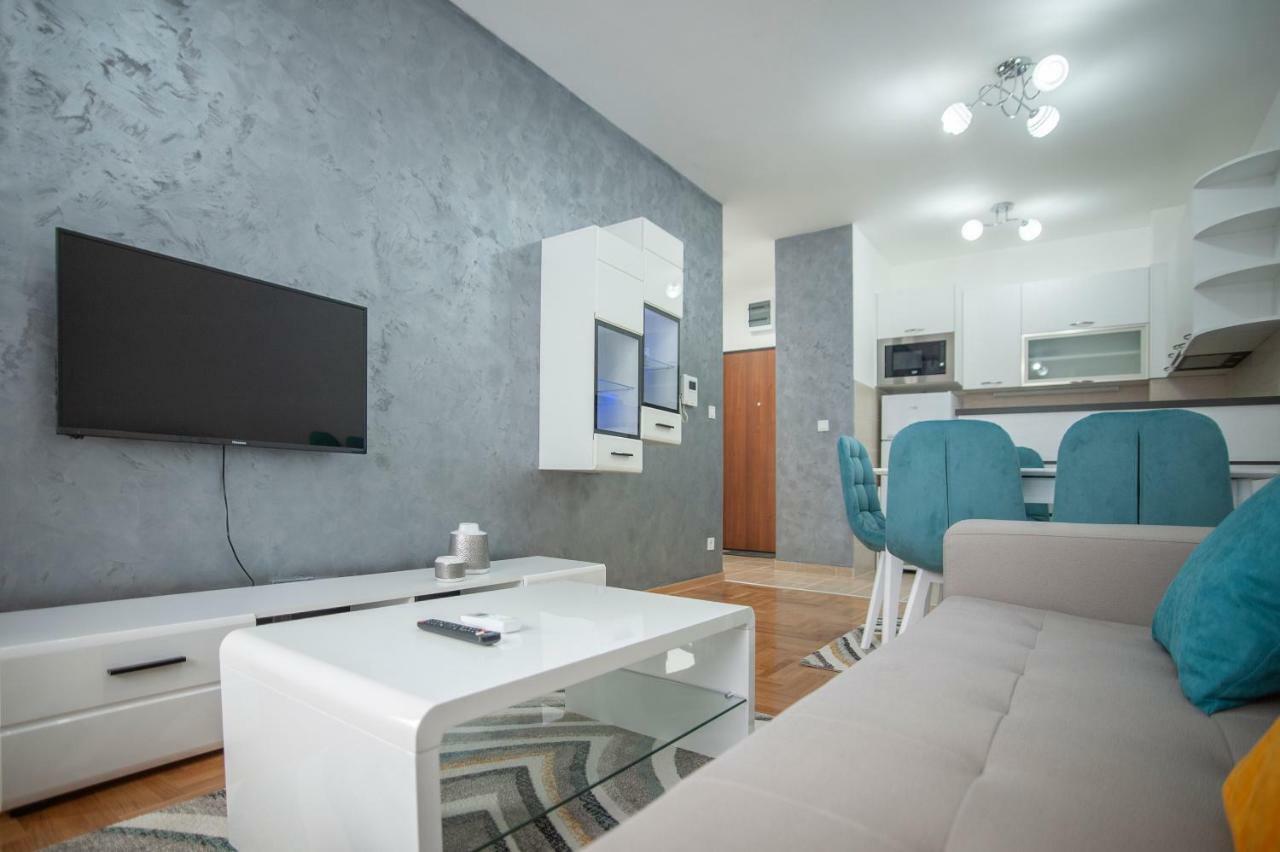 Apartman 104 Budva Luaran gambar